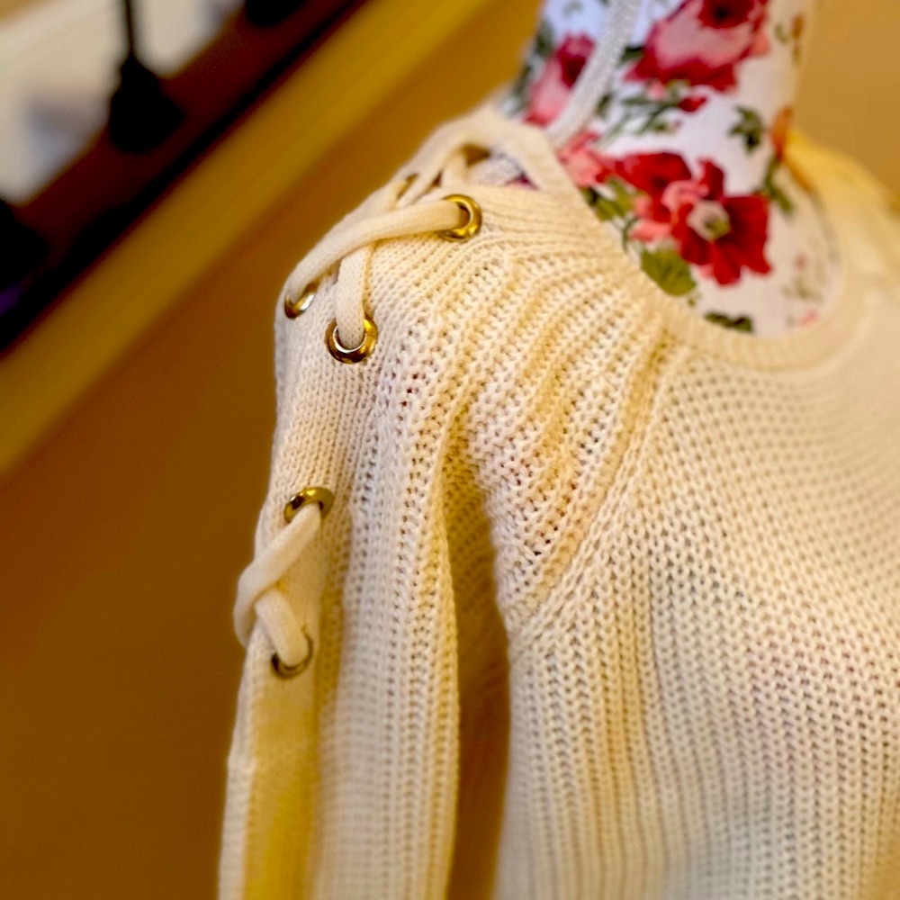 Cream color should stitch sweater